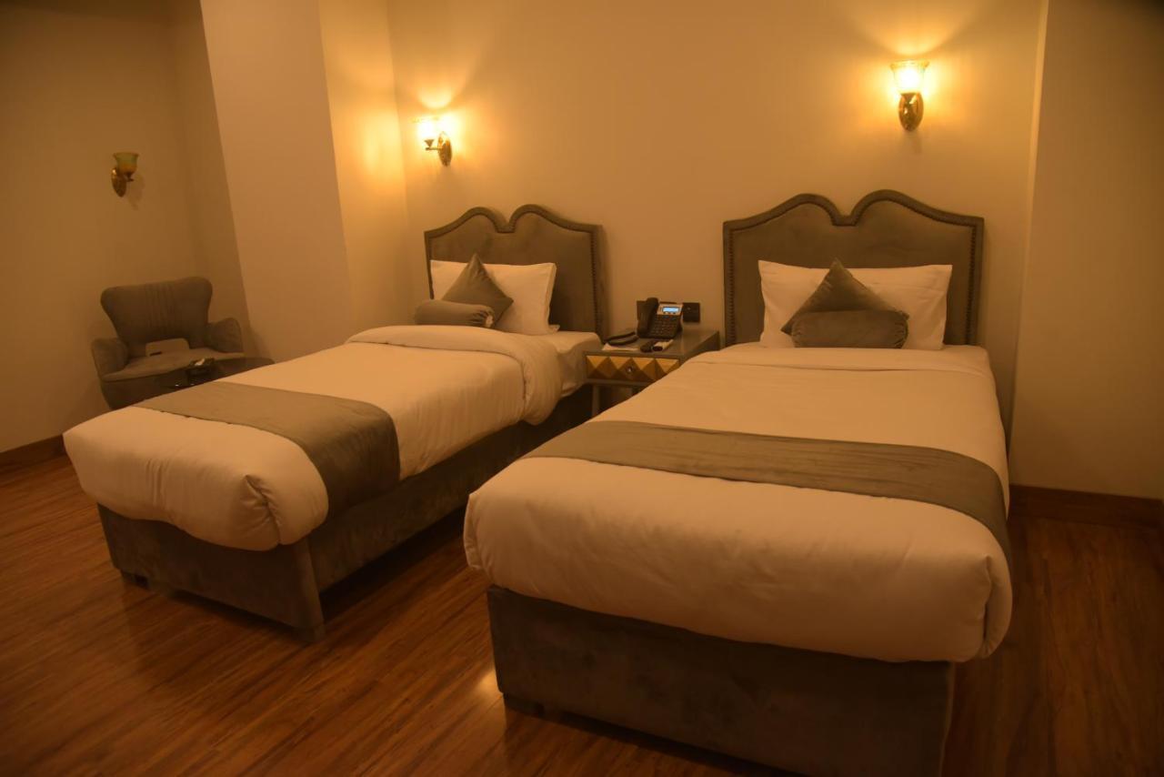 The Rich Hotel & Apartments Lahore Exteriér fotografie