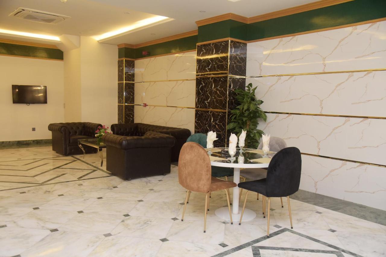 The Rich Hotel & Apartments Lahore Exteriér fotografie