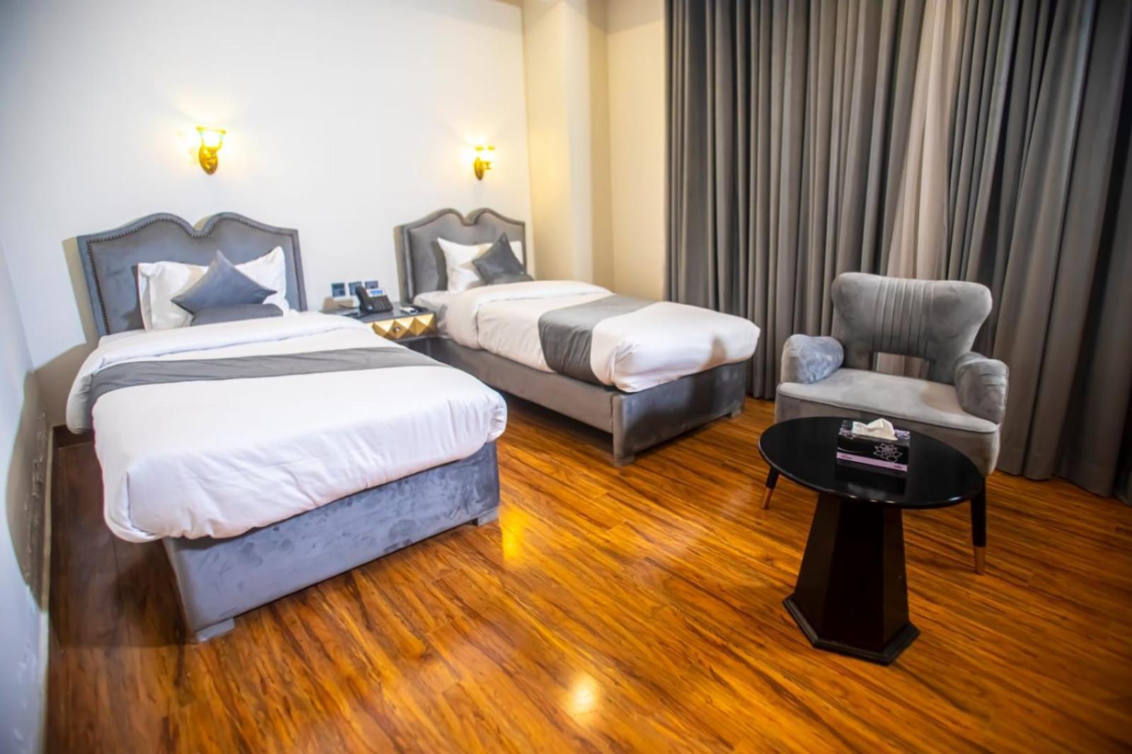 The Rich Hotel & Apartments Lahore Exteriér fotografie